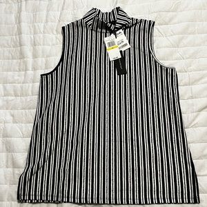 Women’s sleeveless top